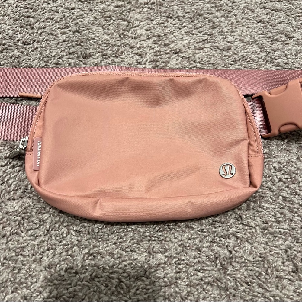 Lululemon Belt Bag